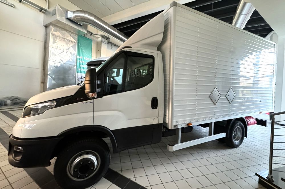 allestimento iveco daily merci pericolose ex iii